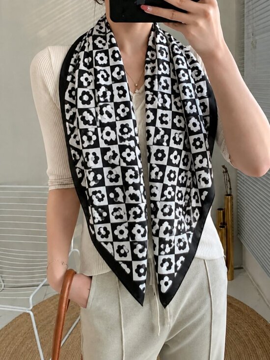 On My Rack Accessories - 2/$30 NEW Groovy Retro Flower Power Black White Geometric Print Fashion Scarf